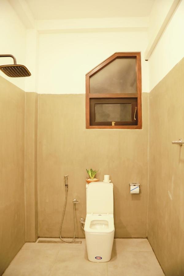Gold Bubble Hotel Ahangama Ngoại thất bức ảnh