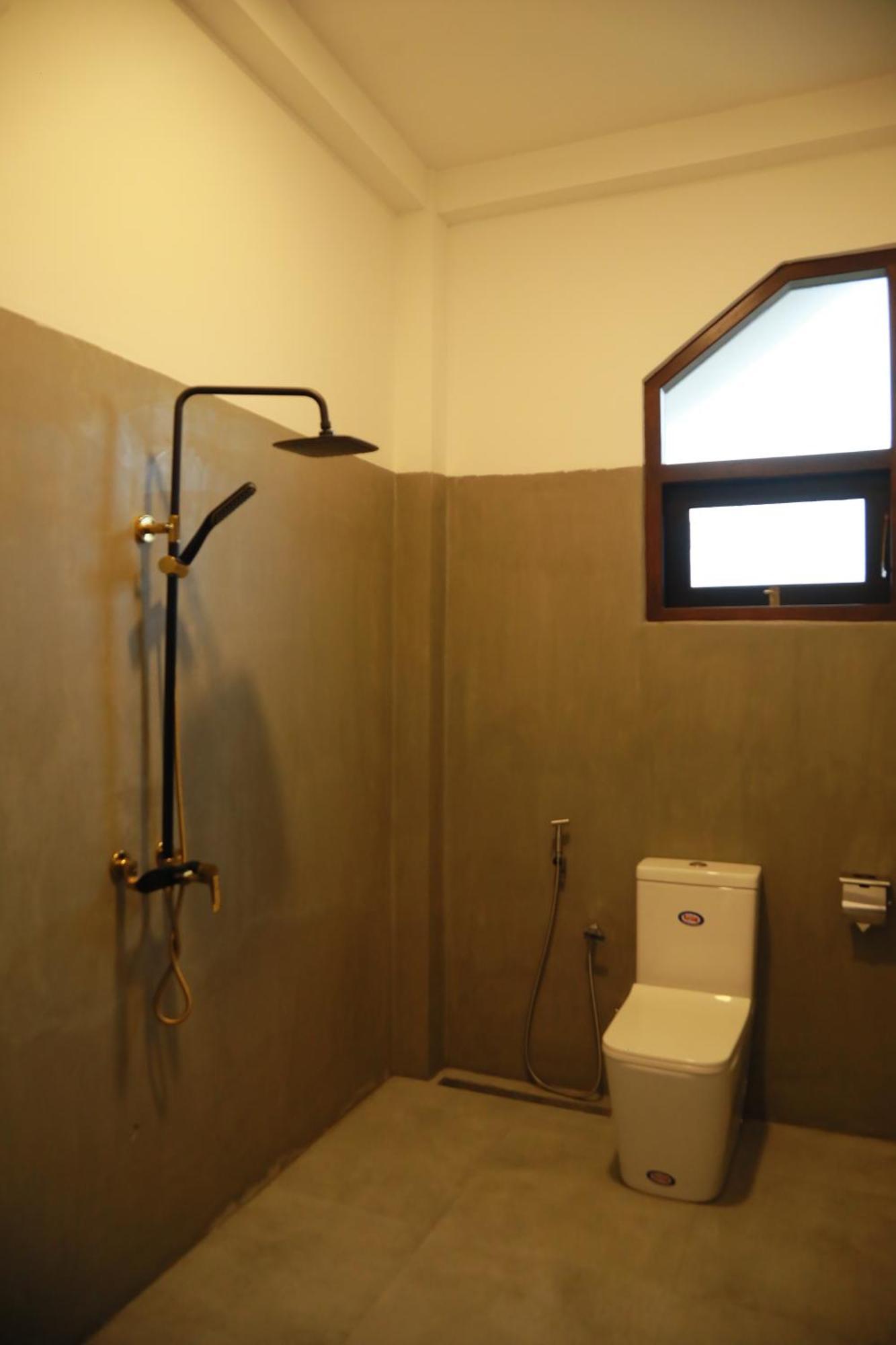 Gold Bubble Hotel Ahangama Ngoại thất bức ảnh
