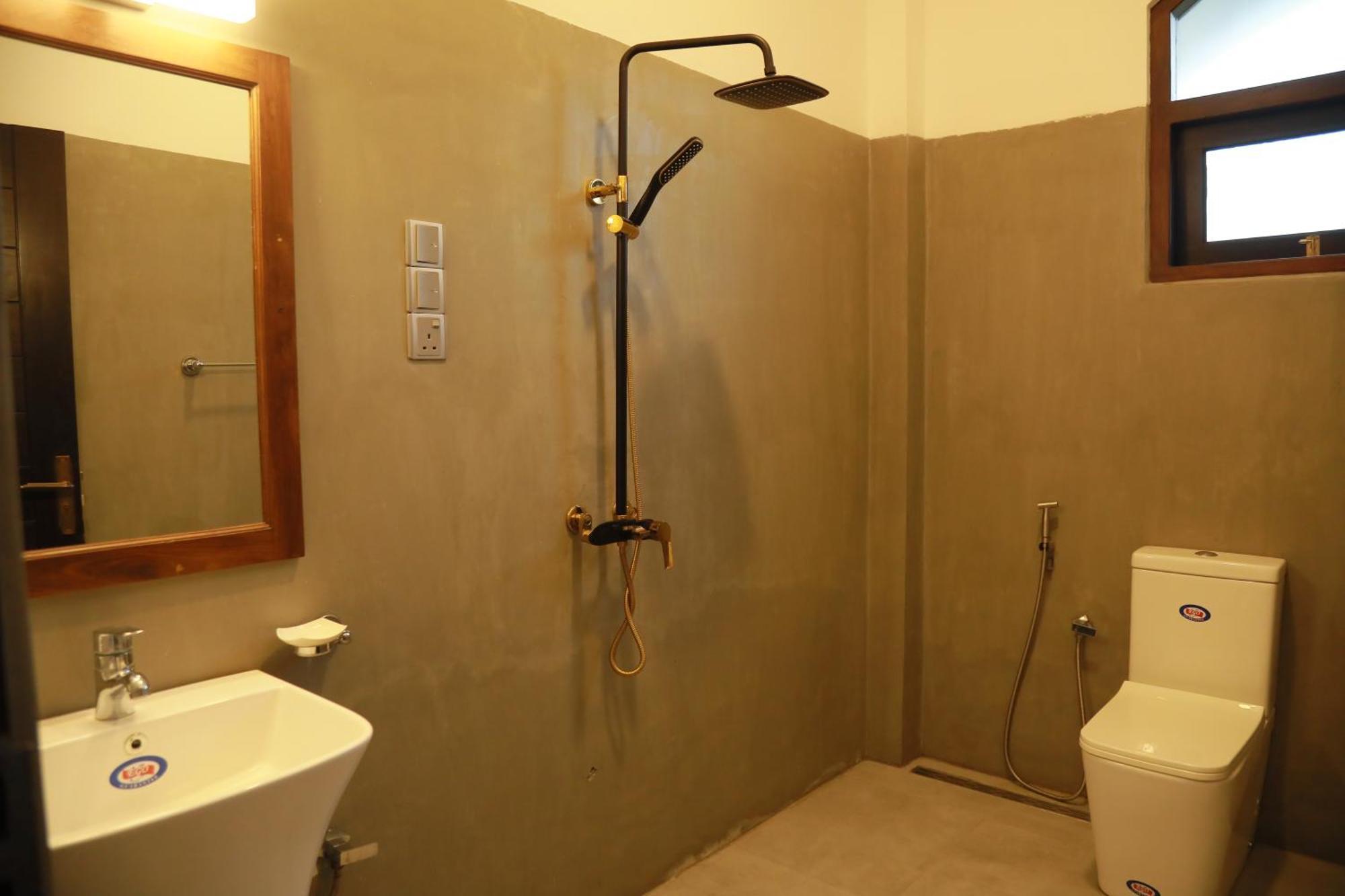 Gold Bubble Hotel Ahangama Ngoại thất bức ảnh